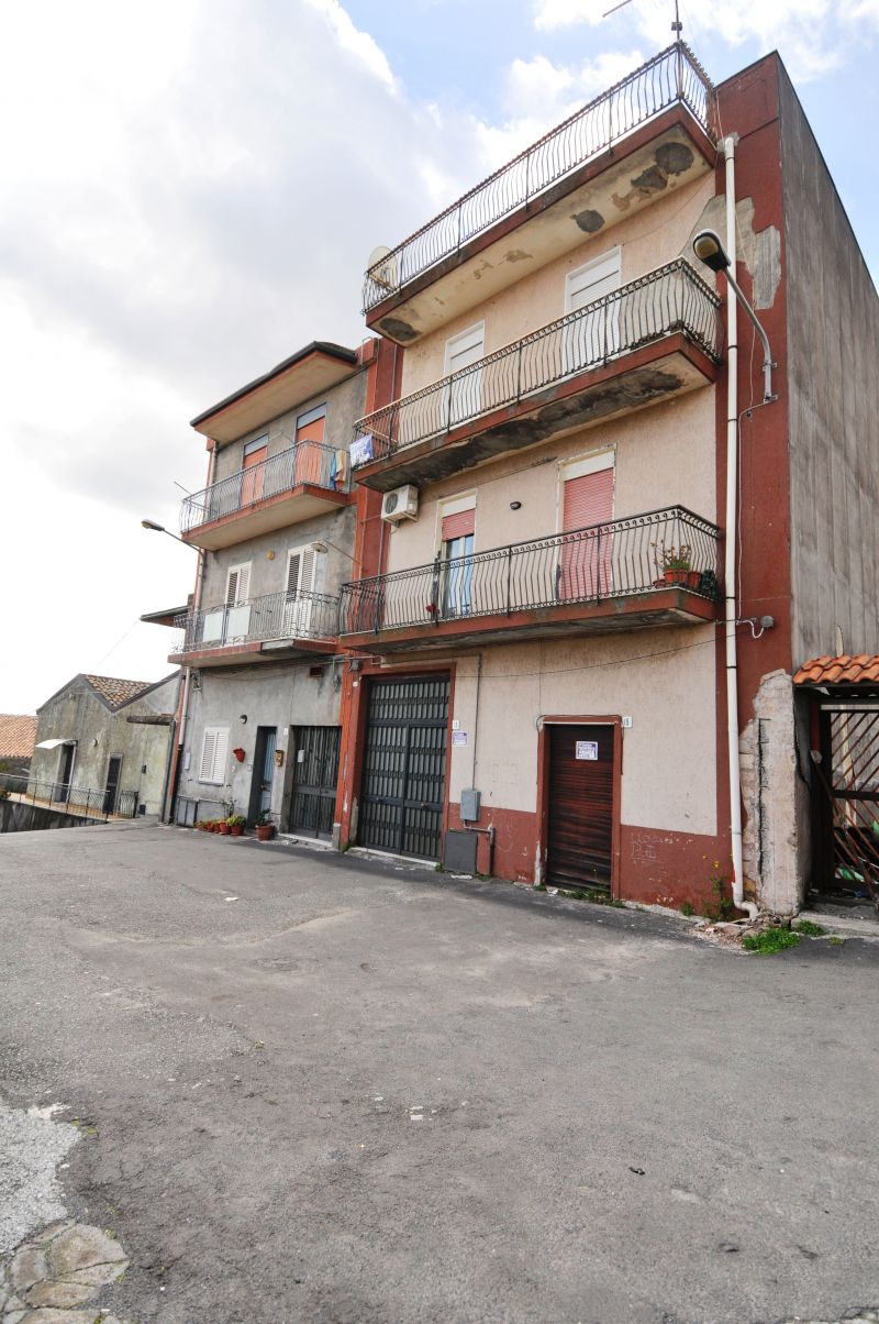 Appartamento 3 vani con giardinetto - Vico Tomasello - San Pietro Clarenza